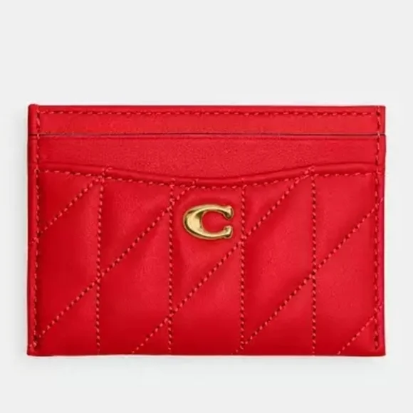 Coach Red Essential Card CaseWith Pillow Quilting. New With no Tag - Picture 1 of 5